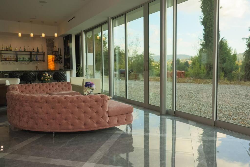 Beautiful Brand New Mansion Estate Villa - Los Angeles, Los Angeles